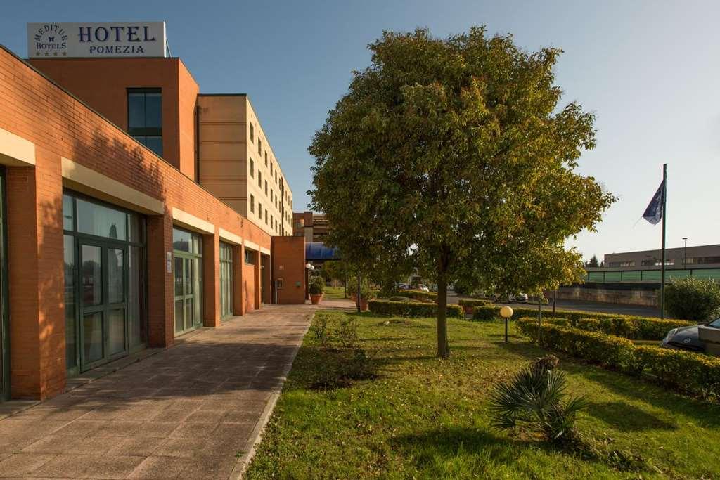 Meditur Hotel Pomezia Extérieur photo